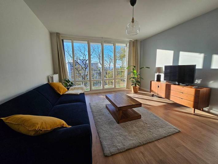 Gîte pour 5 personnes, avec Balcon et Vue à La Mulatière