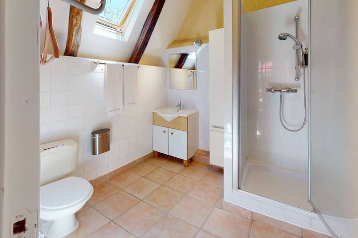 Gîte pour 2 personnes, avec jardin et terrasse à Sainte-Foy-de-Longas - 2