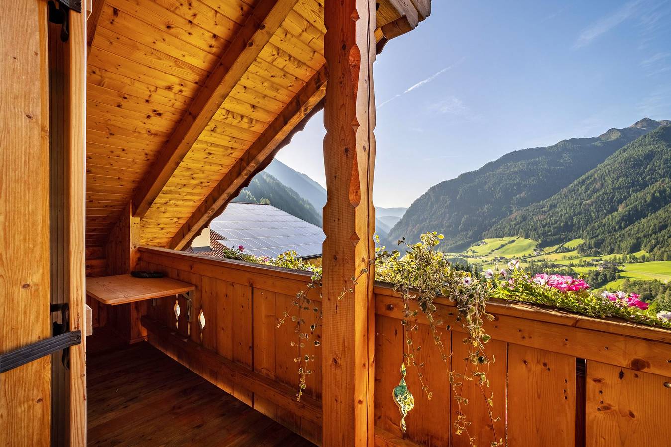 Ganze Wohnung, Ferienwohnung "Adults Only Wasserfall Hegedex" mit Bergblick, Balkon und Wlan in Pfunders, Vintl