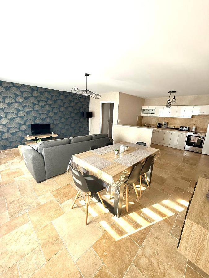 Gîte pour 4 personnes à Saint-Laurent-sur-Saône