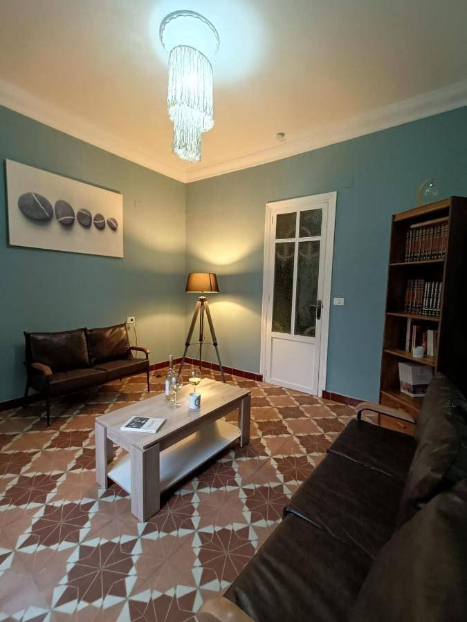 Three-Bedroom House in Onda, Province de Castellón