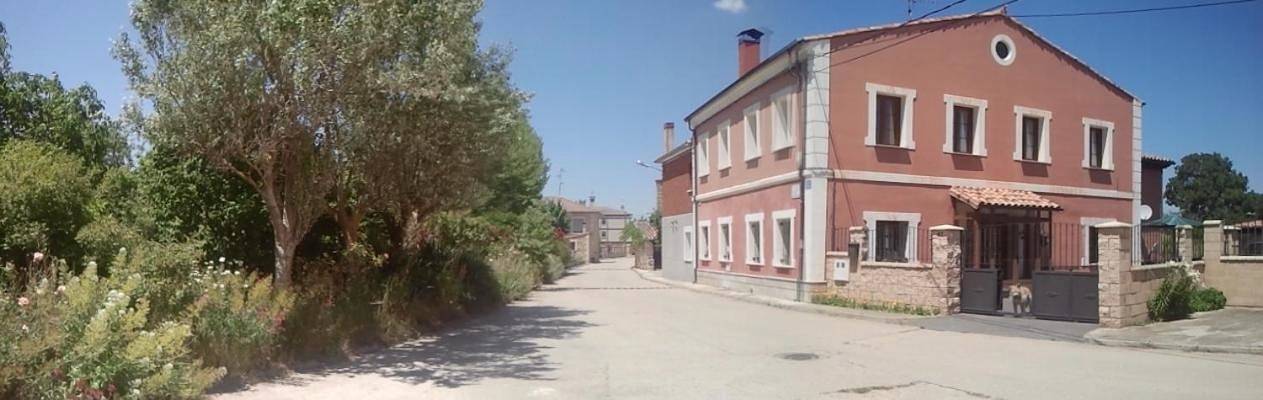 Casa rural para 2 personas, con terraza además de jardín y vistas en Provincia de Burgos - 3