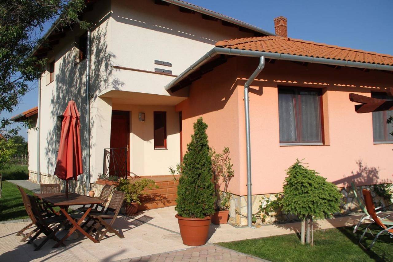 Ganze Wohnung, Simon Vendégház Balatongyörök in Balatongyörök, Balaton Hochland Nationalpark