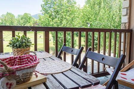 Gîte pour 5 personnes, avec balcon à Err - 2