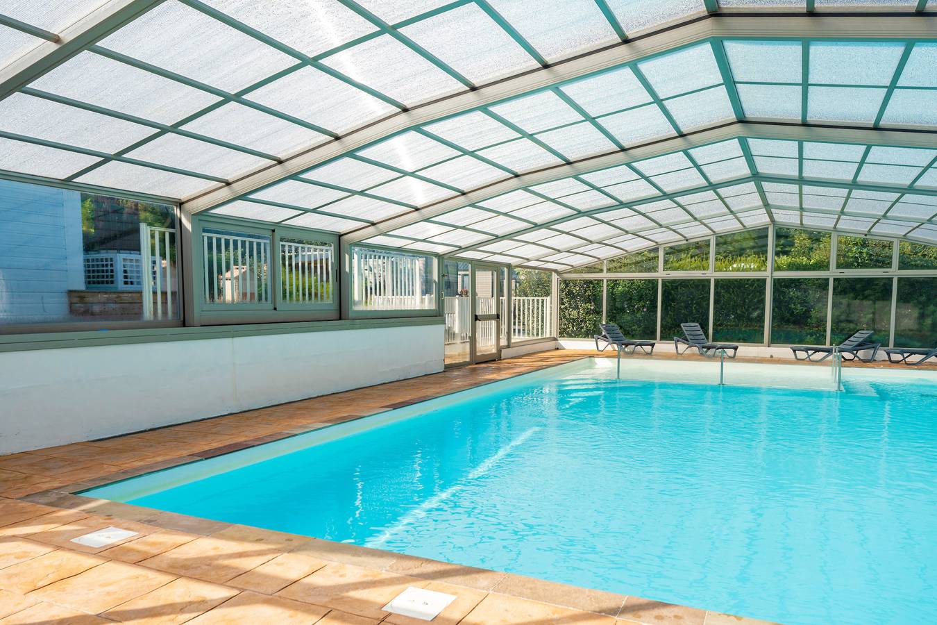 Chalet 'Ortalon - Hasparren' avec piscine partagée, Wi-Fi et climatisation in Hasparren, Région de Bayonne