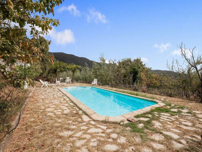 Casa rural para 9 personas, con Balcón/Terraza y Balcón además de Terraza y Jardín en Maresme