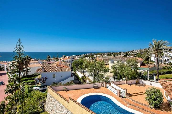 Entire apartment, 3 Bedroom Apartment, La Cala de Mijas 89287 in La Cala de Mijas, Mijas