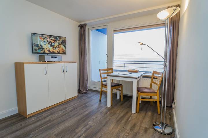 Ferienwohnung für 2 Personen, mit Meerblick und Balkon - 1