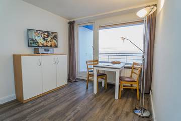 Ferienwohnung für 2 Personen, mit Balkon und Meerblick in Westerland