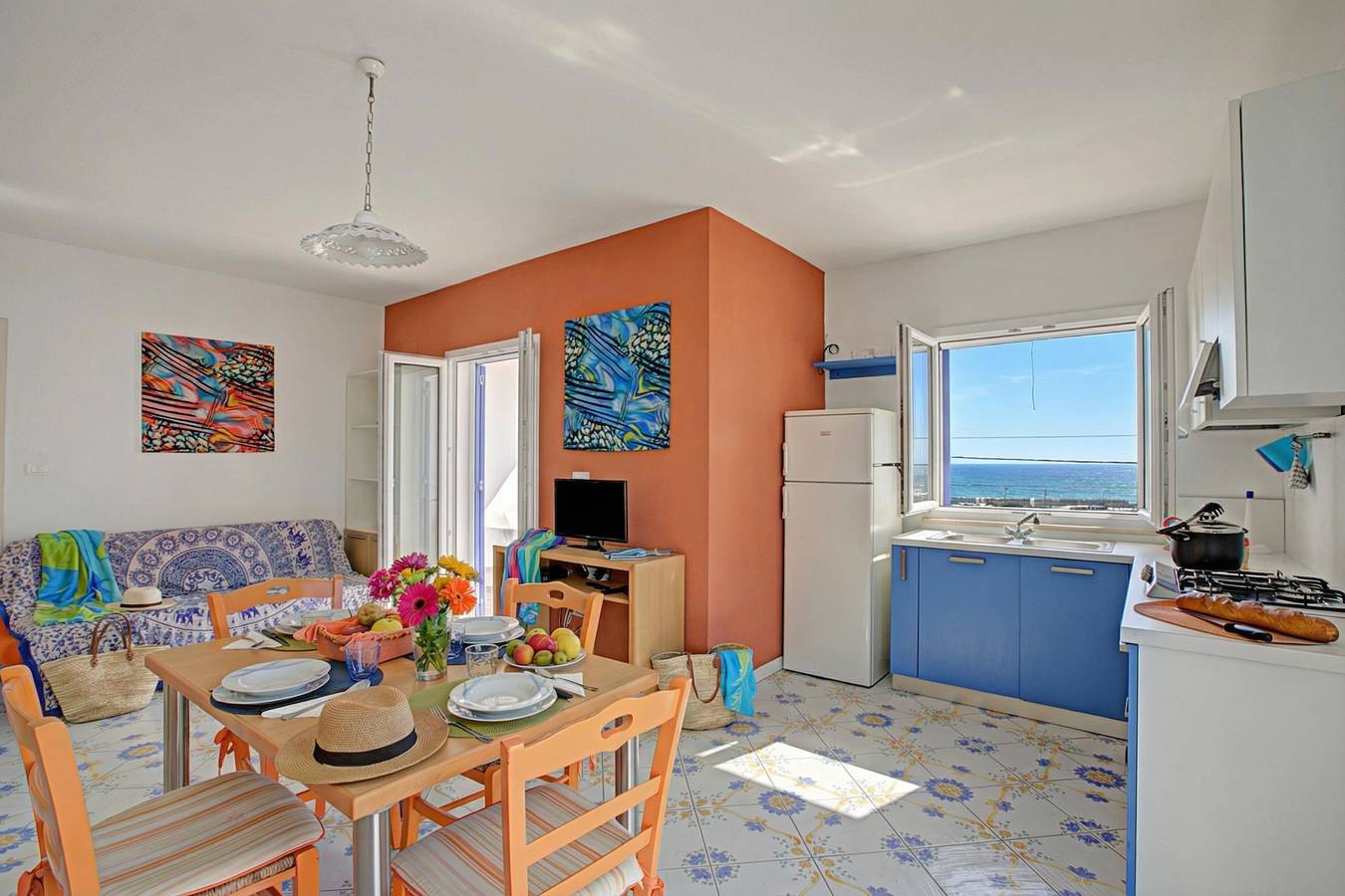 Penthouse Azzurra Sea View Near Beach in Torre Vado, Golf von Tarent