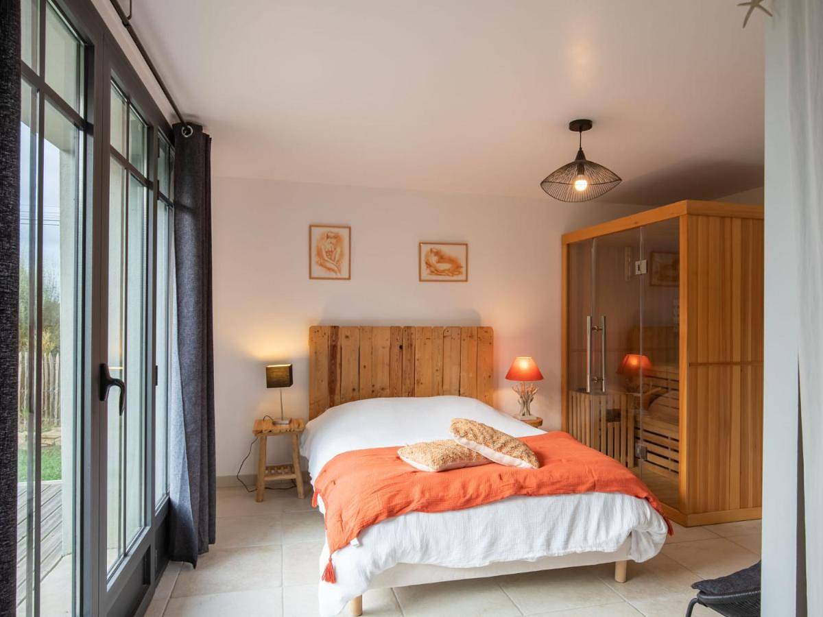 Holiday Home Le Petit Bonheur by Interhome in Brignogan-Plages, Région de Brest