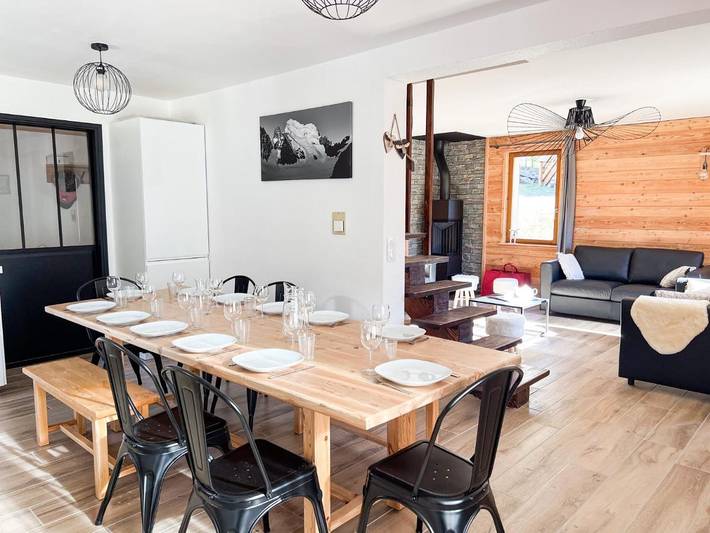 Gîte pour 10 personnes, avec vue et jardin, animaux acceptés à Pelvoux - 4