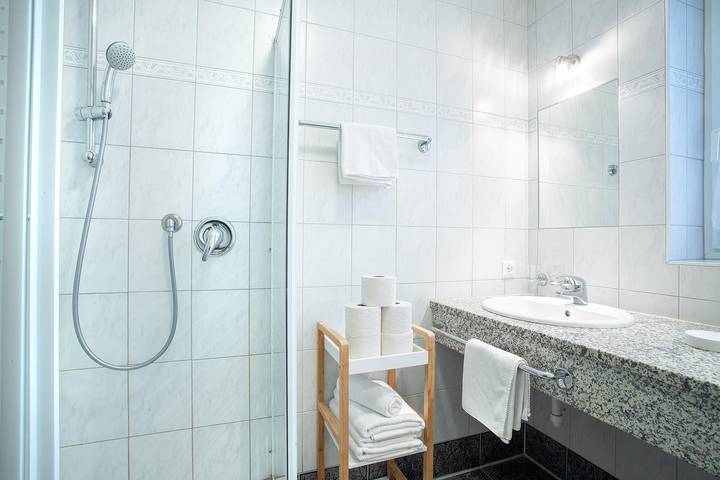 Ferienwohnung für 6 Personen, mit Terrasse und Garten sowie Sauna, mit Haustier in Fügen - 4