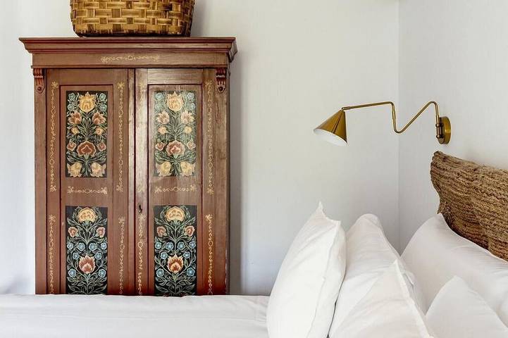 Ganze Wohnung, Brand new historic villa with swimming pool.14 people in Guadalupe, Cáceres und Umgebung