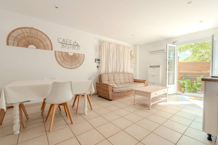 Appartement de vacances pour 4 personnes, avec Terrasse et Jardin