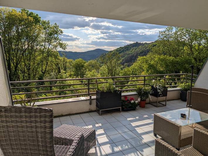 Ferienwohnung für 3 Personen, mit Balkon und Terrasse sowie Ausblick