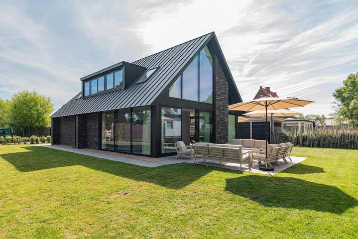 Villa für 10 Personen, mit Terrasse und Garten sowie Sauna in Biggekerke