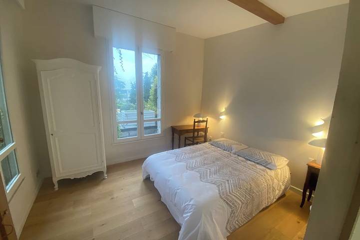 Location de vacances pour 2 personnes, avec jardin et balcon à Enghien-les-Bains - 4