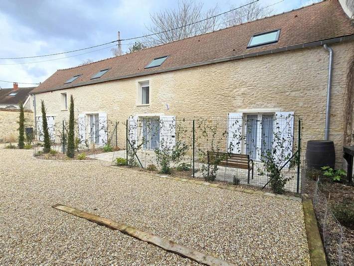 Location de vacances pour 4 personnes, avec terrasse à Montainville