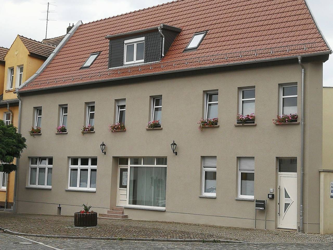 Ganze Ferienwohnung, Appartementhaus Nienburg in Nienburg (Saale), Elbe-Börde-Heide