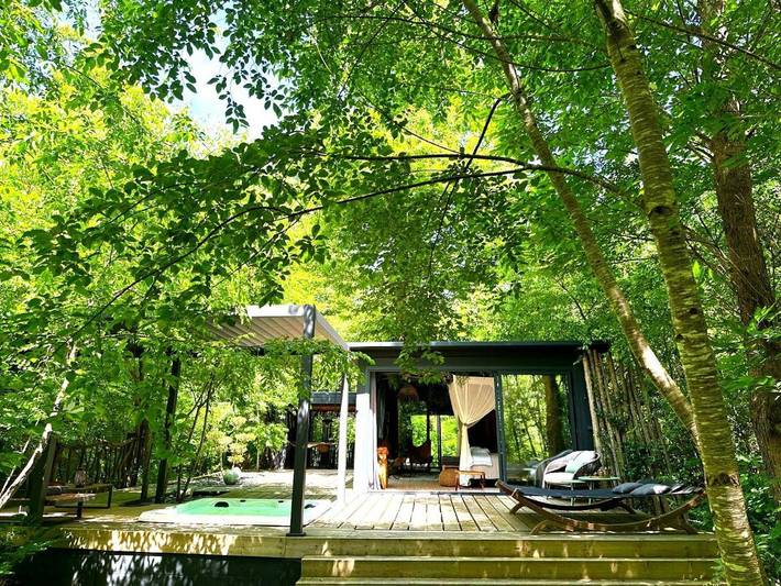 Cottage pour 2 personnes, avec jacuzzi ainsi que sauna et jardin, animaux acceptés à Landiras