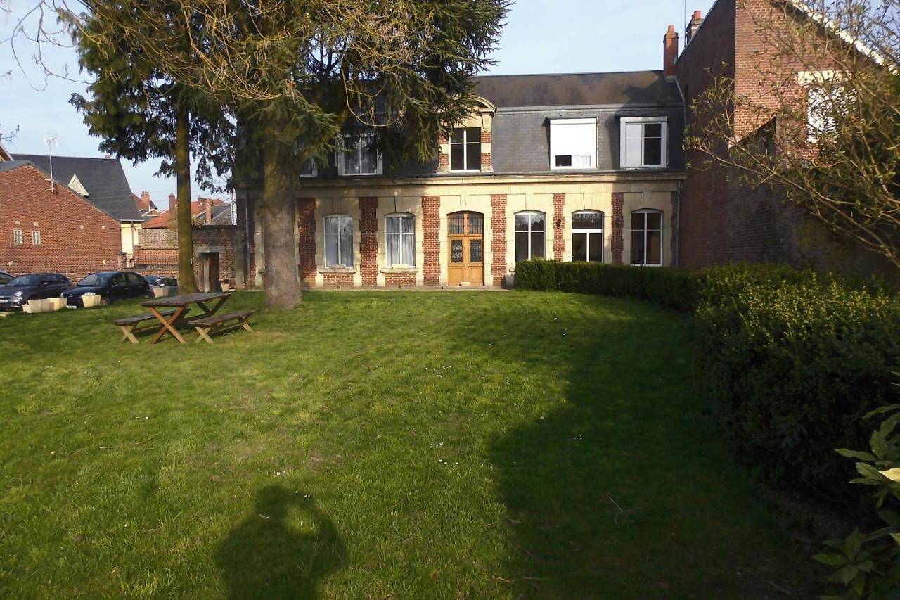 Double Room - Mandarine in Péronne (Somme), Région de Péronne