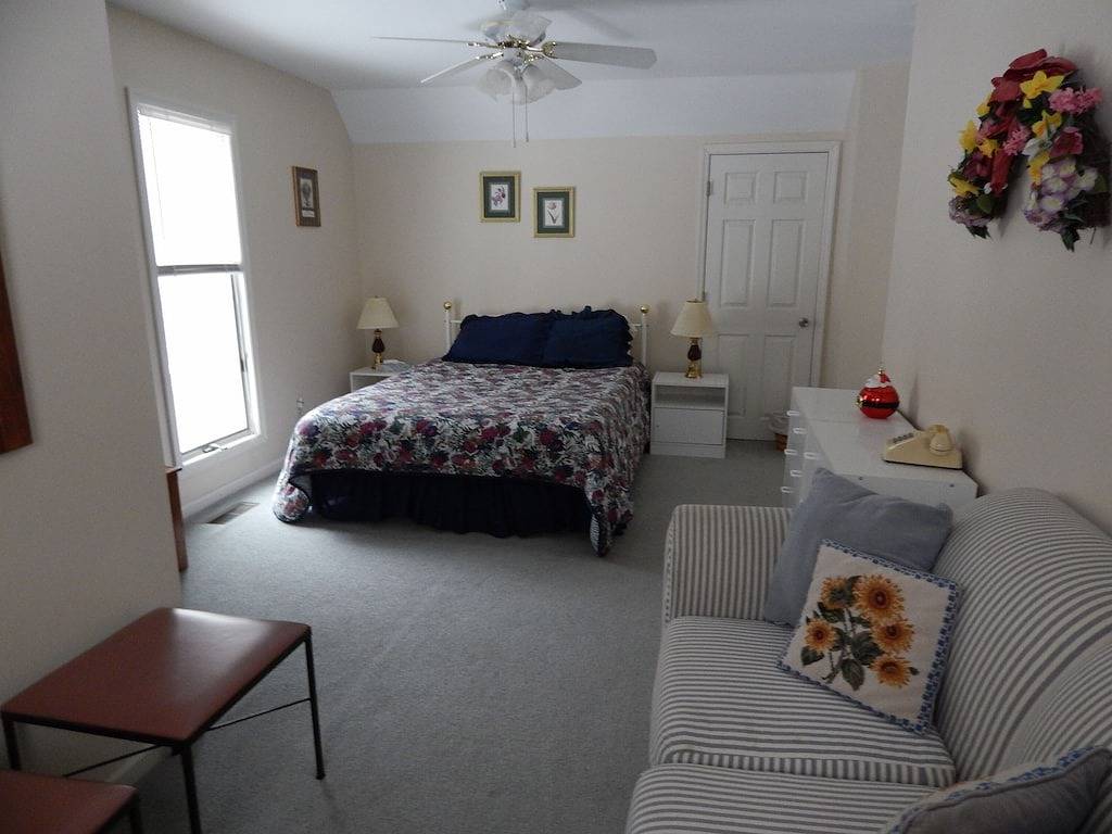 Geräumiges Haus auf dem Hügel neben dem Pool in Jo Daviess County