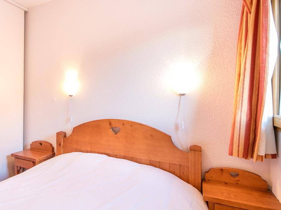 Résidence les Chalets de La Ramoure - Piso 6 personas - Apartamento de 2 habitaciones con zona de dormitorio para 6 personas in Valfréjus, Modane