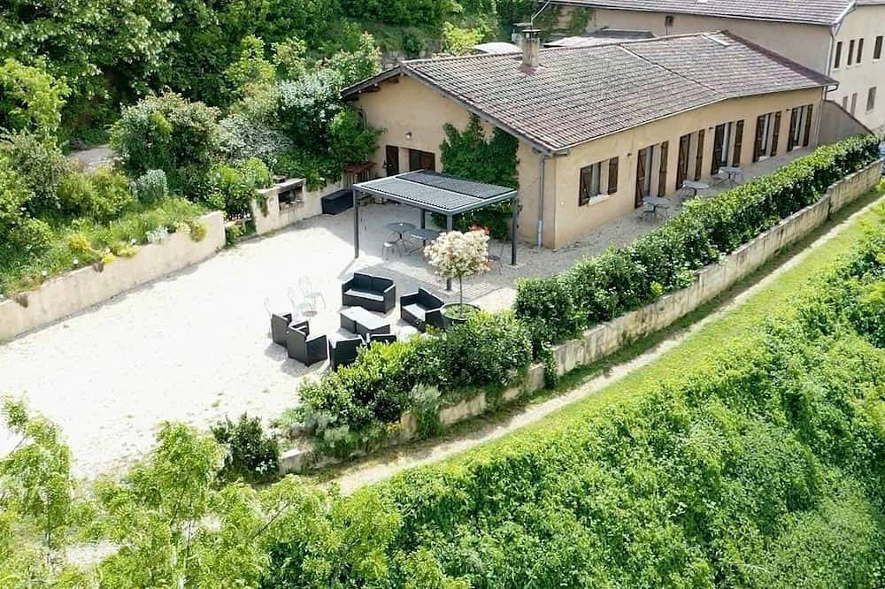 Gite   \"Les Gouttes\" in Courzieu, Lyon et ses environs