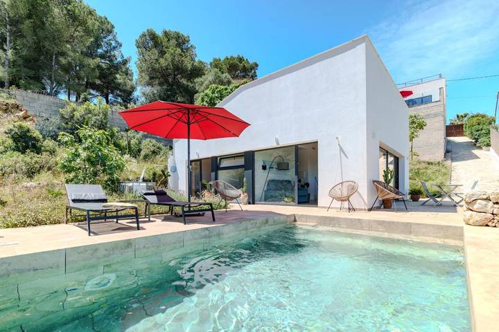 Casa rural para 4 personas, con Terraza y Jardín además de Piscina y Vistas en Potríes - 2