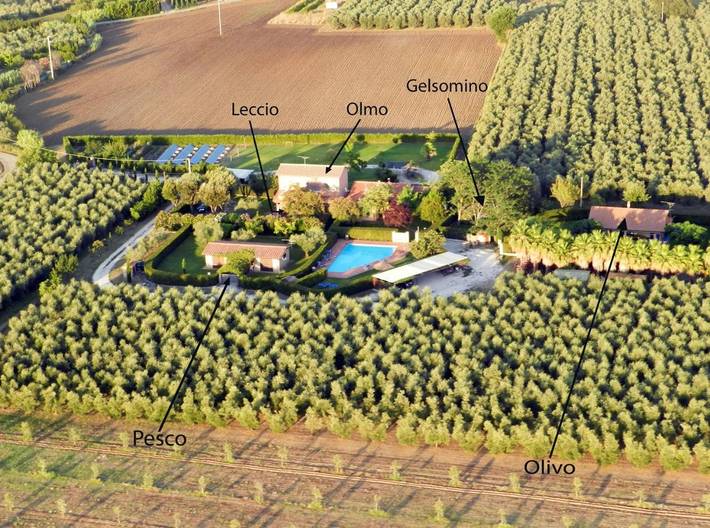 Casa de vacaciones para 4 personas, con jardín además de vistas y piscina - 1