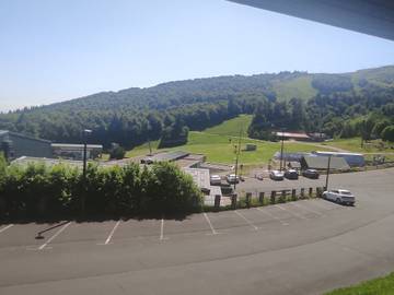 Gîte pour 2 personnes, avec balcon dans Station de Super-Besse (Super-Besse)