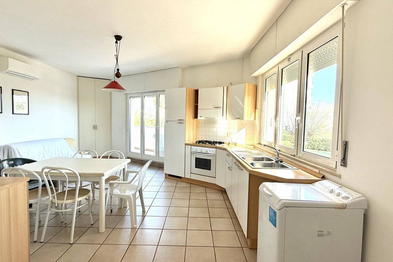 Entire apartment, M006 - Marcelli, new three-room apartment 50 meters from the sea in Riviera del Conero