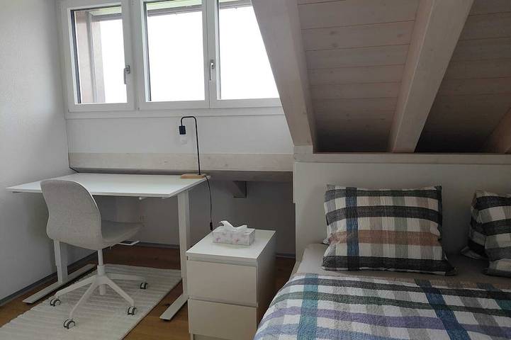 Ferienhaus für 10 Personen am Thunersee