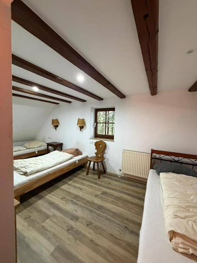 Location de vacances pour 2 personnes, avec Terrasse et Jardin à Oberstenfeld