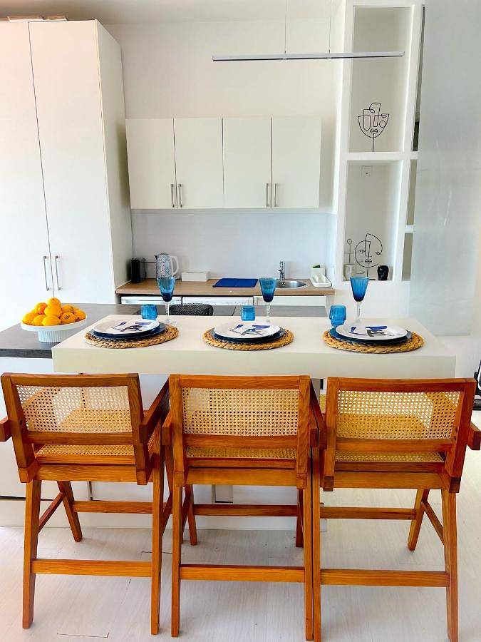 Gîte pour 3 personnes, avec vue et terrasse dans Plage Carras Nice - 3