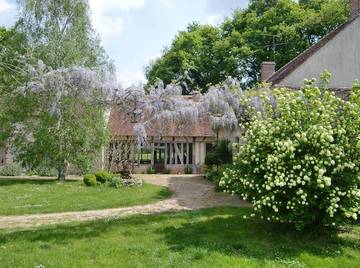 Gîte pour 6 personnes, avec terrasse et jardin dans Loiret