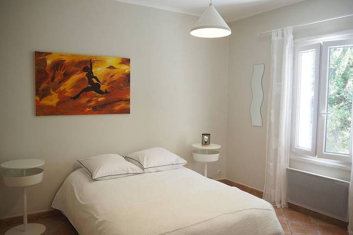 Location de vacances pour 6 personnes, avec Terrasse et Piscine à Villes-sur-Auzon - 4