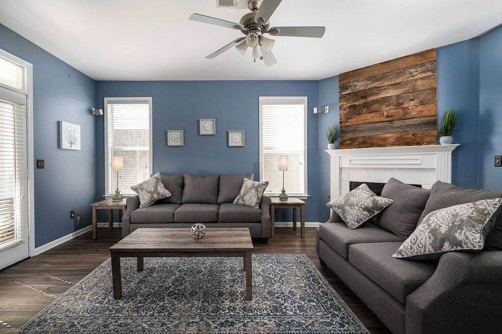 Relax in a Spacious 3 Bedroom + Office- Mud Island/Downtown in Memphis, Tennessee