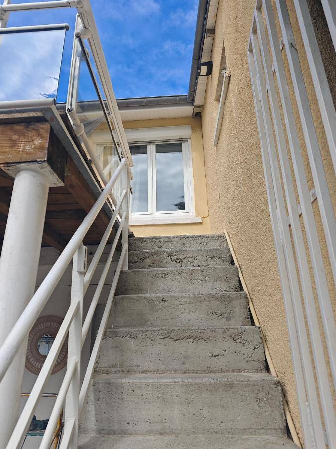 Gîte pour 4 personnes, avec terrasse dans Plage Saint-Martin - 2