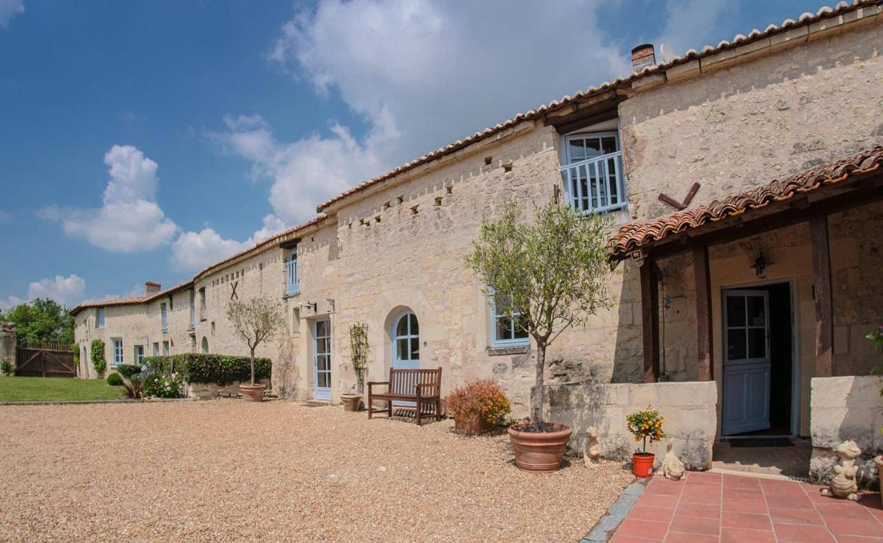 Gîte Les Orchidées Évasion d'Exception in Vaudelnay, Vallée de la Loire