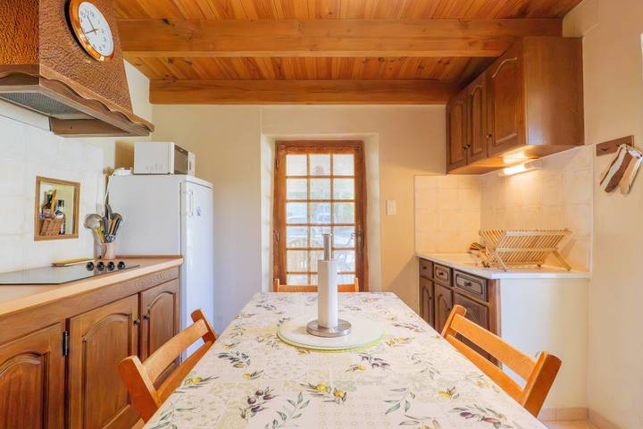 Ferienhaus für 6 Personen, mit Garten und Seeblick in der Ardèche - 4
