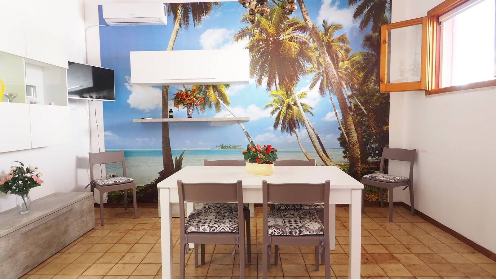 Apartamento entero, Mimosa - Casa 5 posti, 2 camere, sulla spiaggia in Baia Verde, Golfo de Tarento