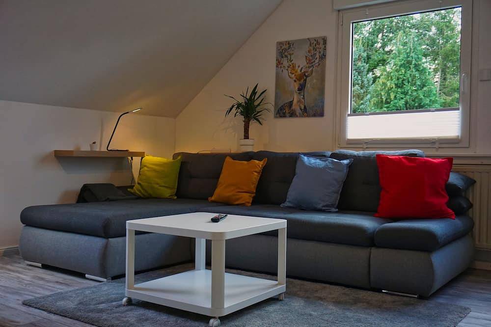 Ganze Wohnung, Gemütliches 2 Zimmer Apartment - Heide Park, ca 10 Min / Fewo Friedrichseck in Soltau, Landkreis Heidekreis