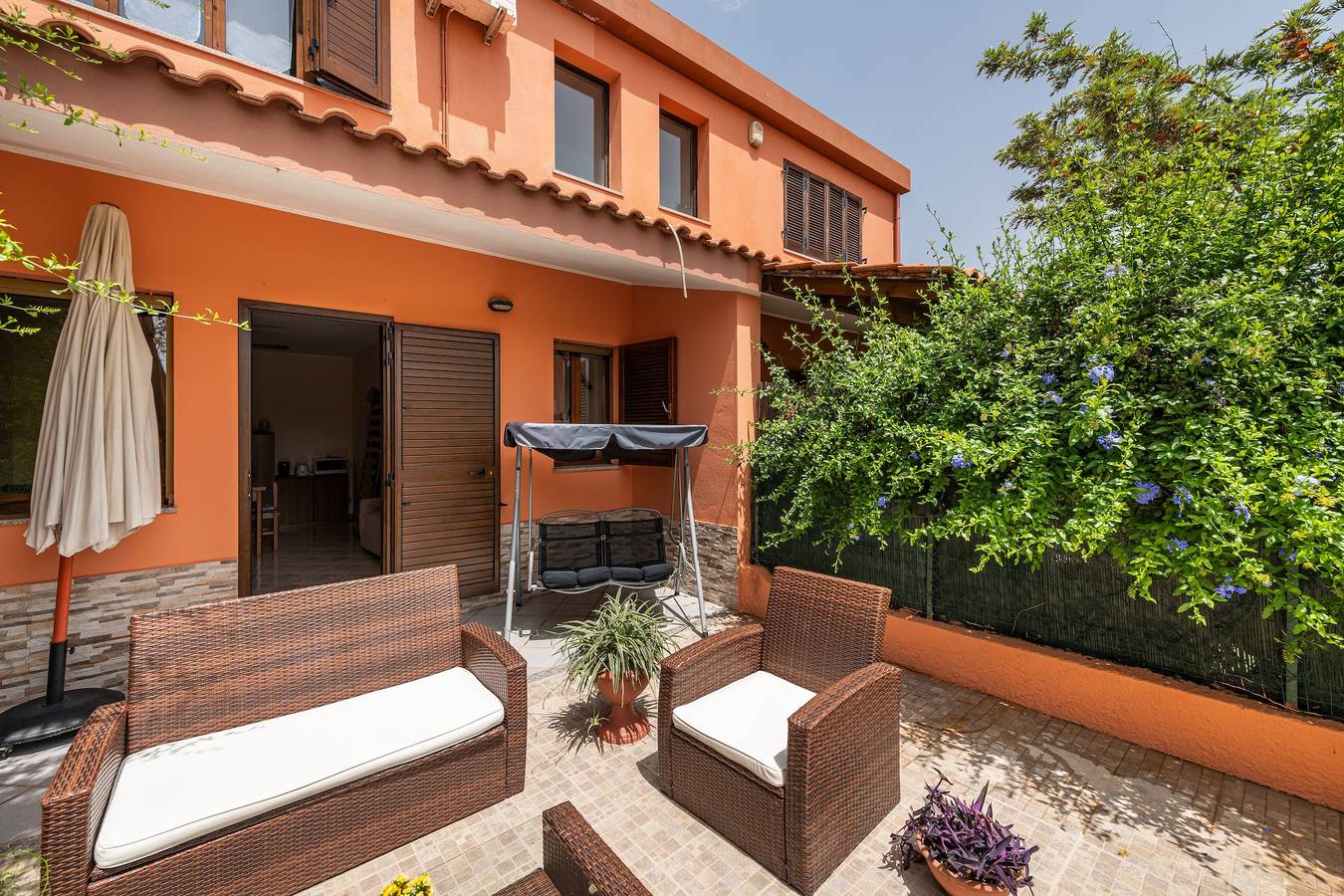 Villa 'Tara House' con terrazza privata, Wi-Fi e aria condizionata in Pula e dintorni, Cagliari e Dintorni