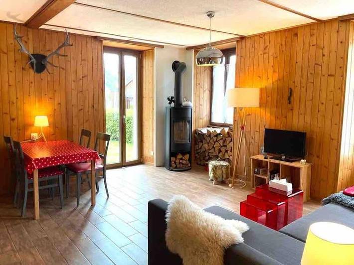 Gîte pour 4 personnes, avec vue ainsi que jardin et vue sur le lac dans Champex-Lac