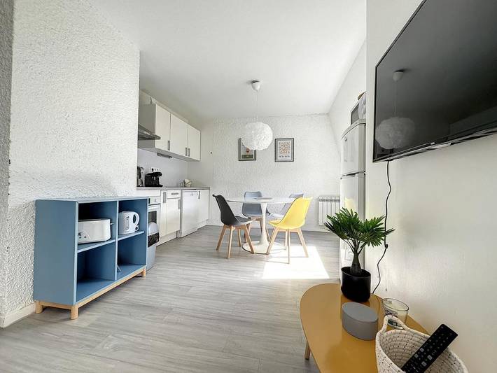 Gîte pour 4 personnes, avec balcon et vue à Ispagnac - 3