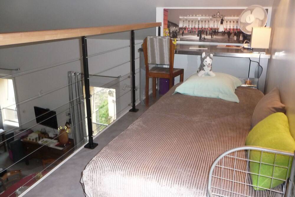 Appartement entier, Domaine \"Chez Marianne\" mit Privatparkplatz in Villers-en-Haye, Toul