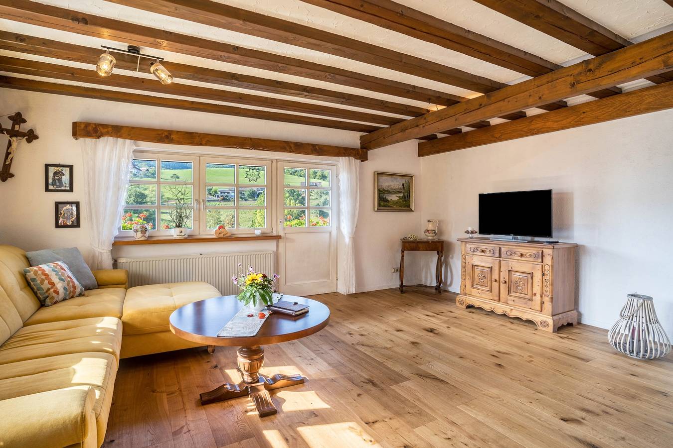 Ganze Wohnung, Ferienwohnung "Dalblick" mit Bergblick, privater Terrasse & Wlan in Oberharmersbach, Mittlerer Schwarzwald