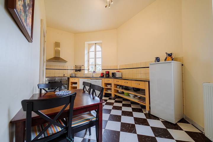 Ganze Wohnung, Apartment 'Gîte Du Jardin - Domaine Les Bois' mit WLAN in Sixt-sur-Aff, Redon und Umgebung